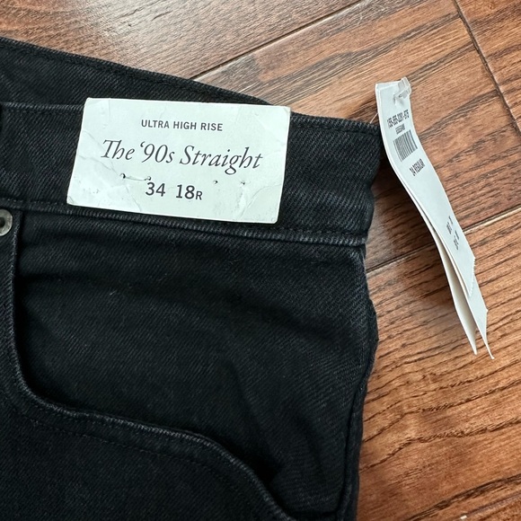 NWT Abercrombie Ultra High Rise 90s Straight Jean - Picture 5 of 10